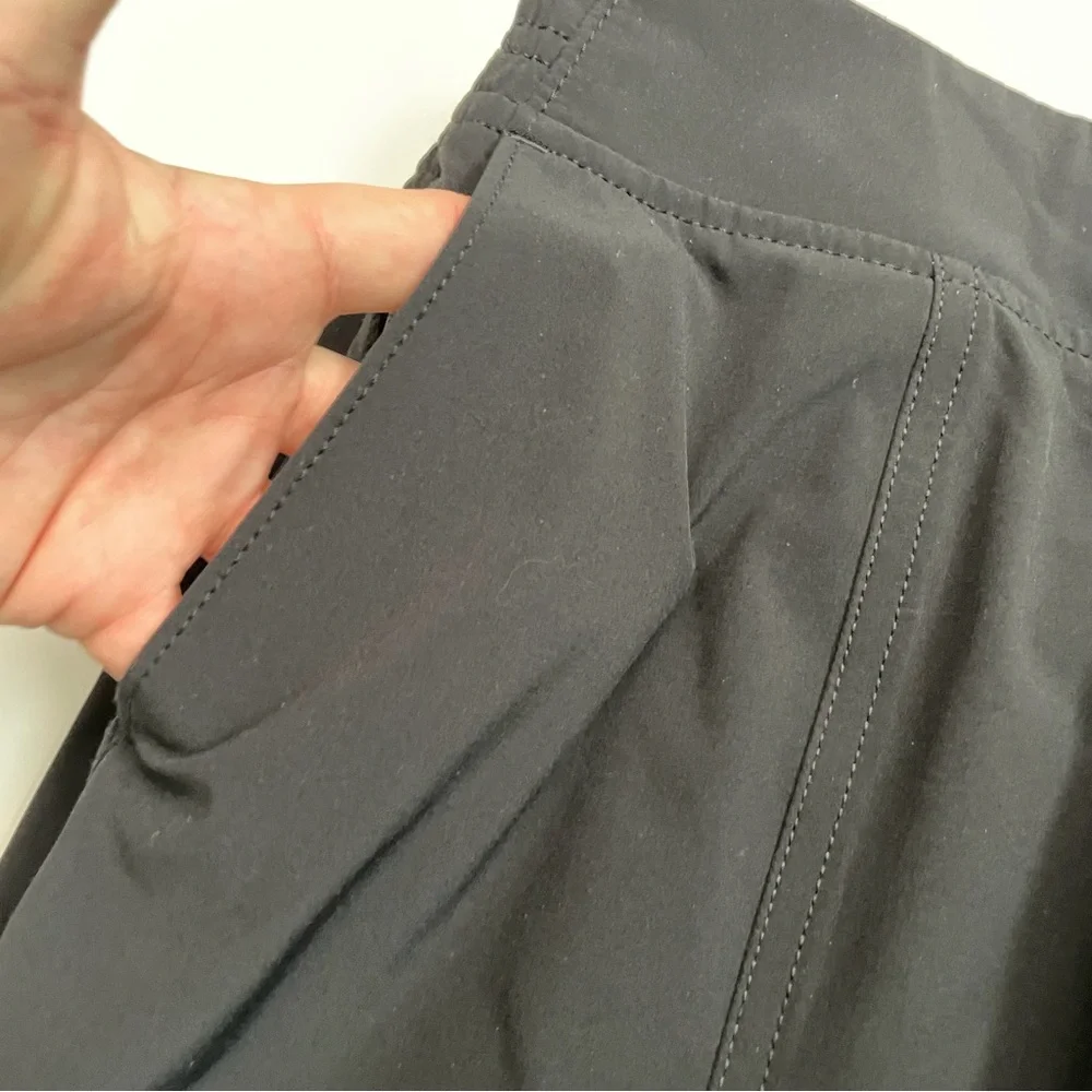 Athleta Pants Chelsea Utility Jogger Cargo Pockets Lightweight Athletic Black